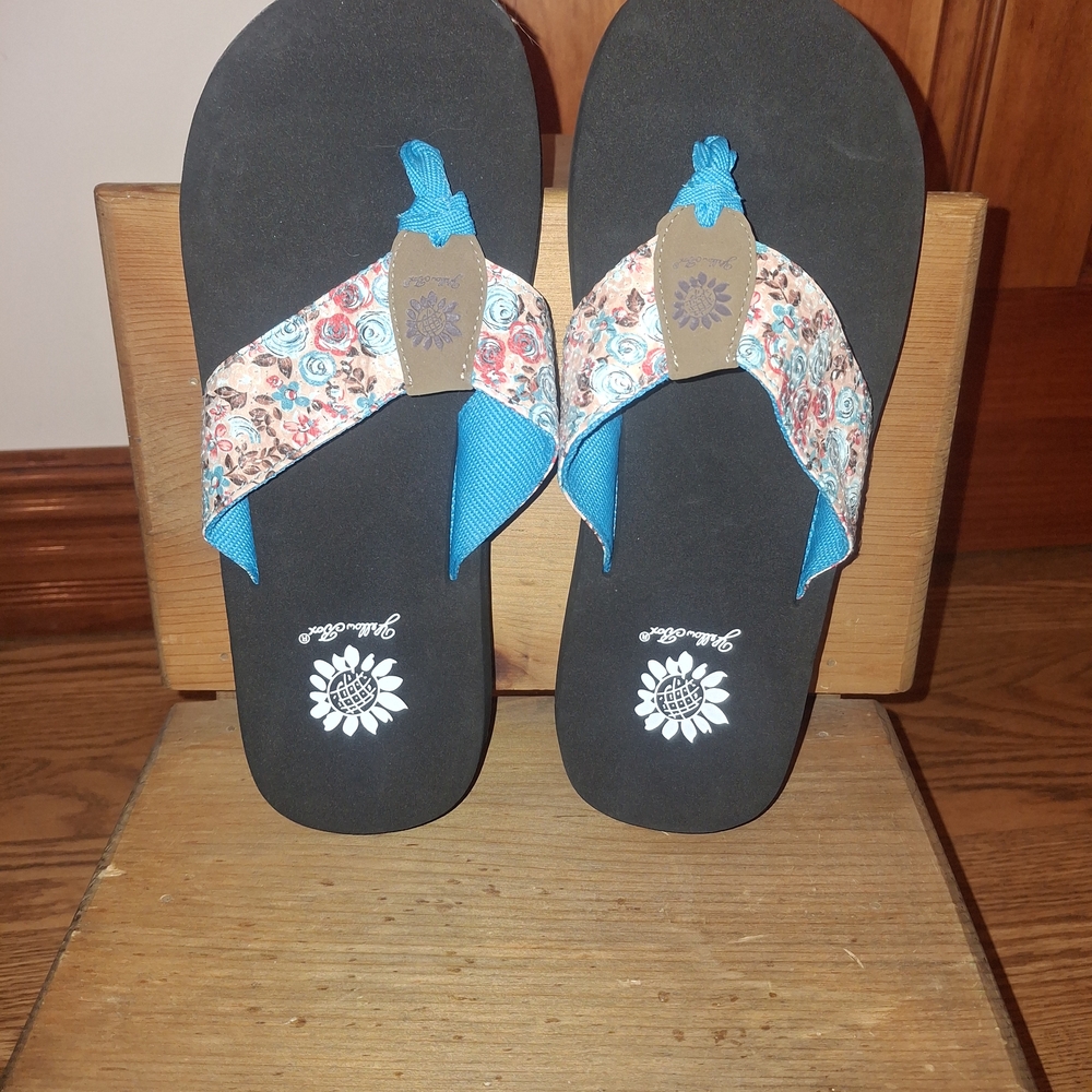 Yellow Box Floral Blue Sandals